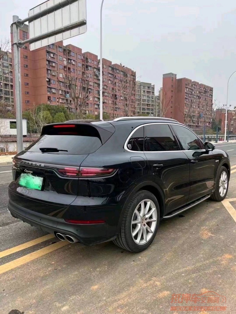 宜昌20年保时捷卡宴7