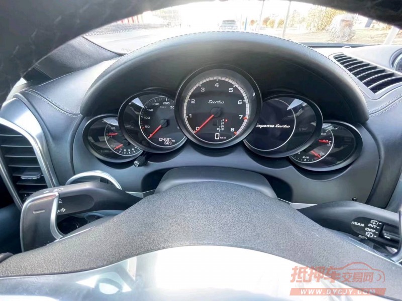 廊坊13年保时捷卡宴6