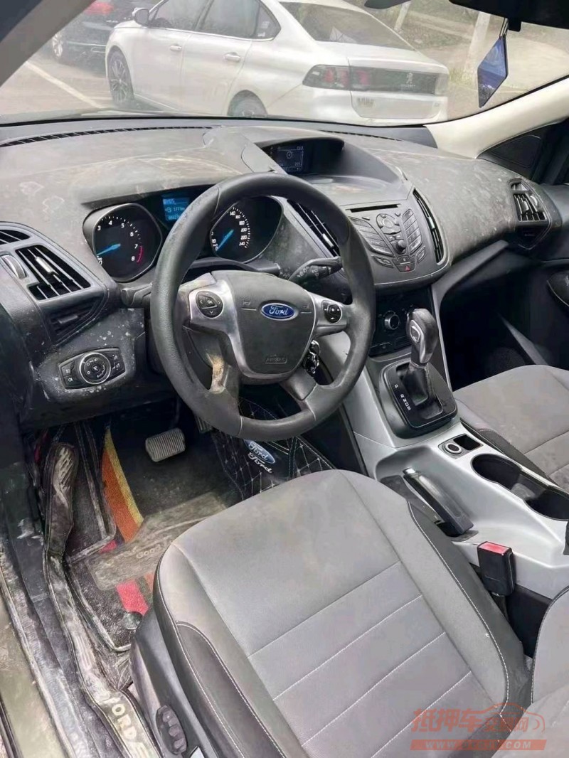 邯郸14年福特翼虎3