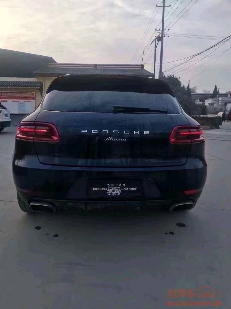 邢台16年保时捷Macan1