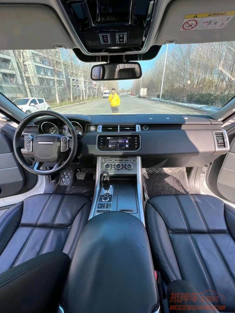 沈阳17年路虎揽胜运动4