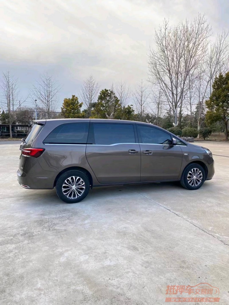 宿迁22年别克GL82