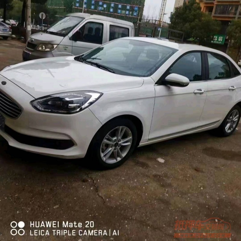 邯郸21年福特福睿斯1