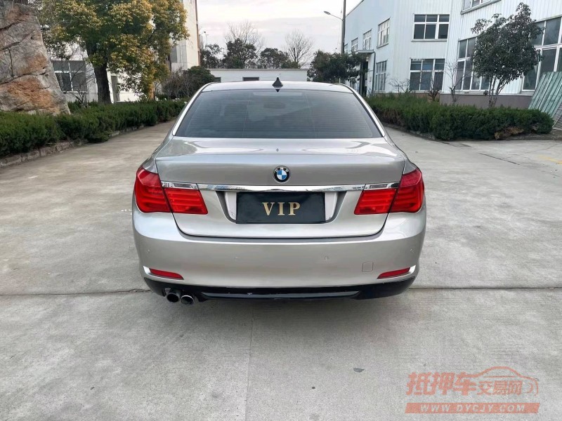 徐州10年宝马7系9