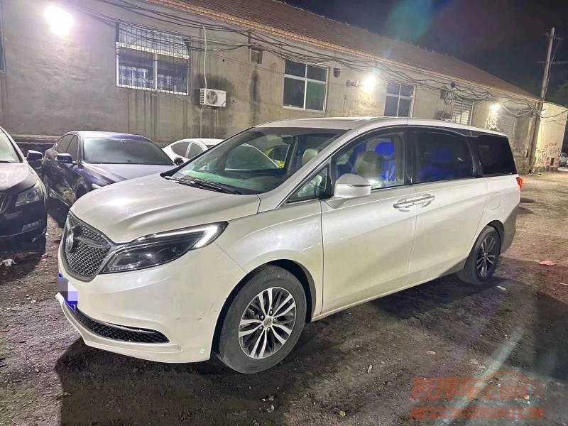 枣庄19年别克GL83