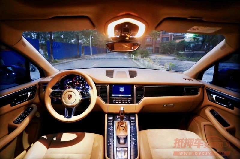 东莞16年保时捷Macan7