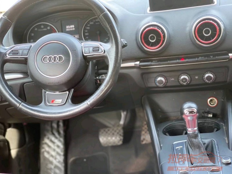 北京16年奥迪A33