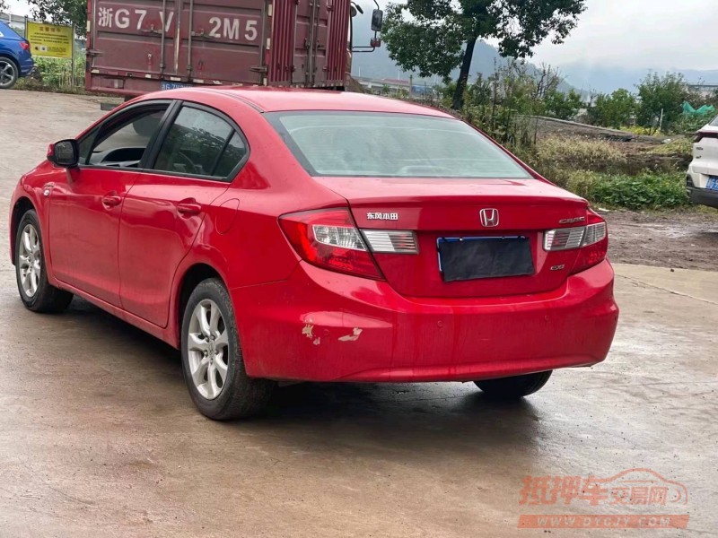 北京13年本田思域4
