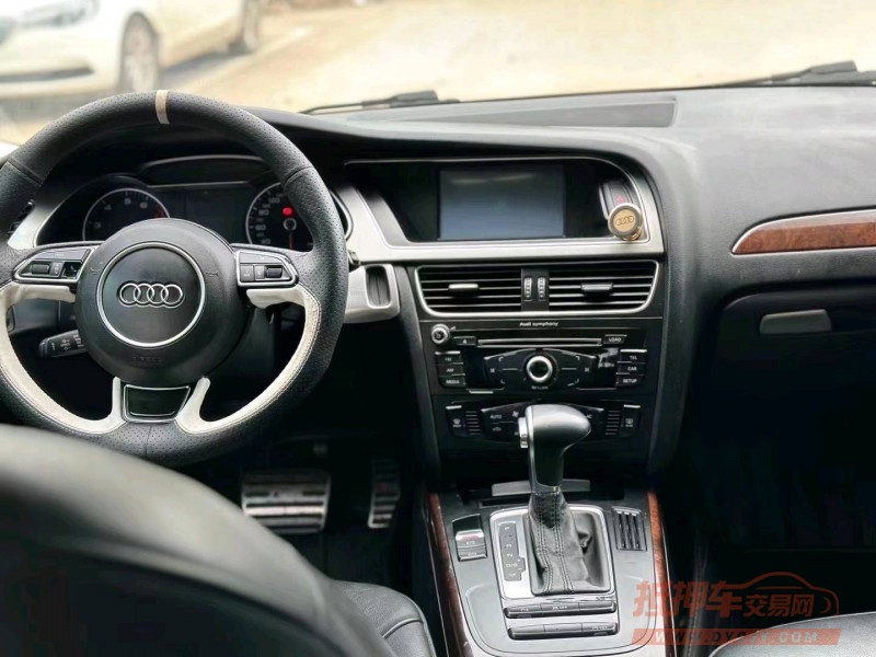 北京13年奥迪A4L3