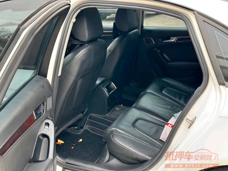 北京13年奥迪A4L2