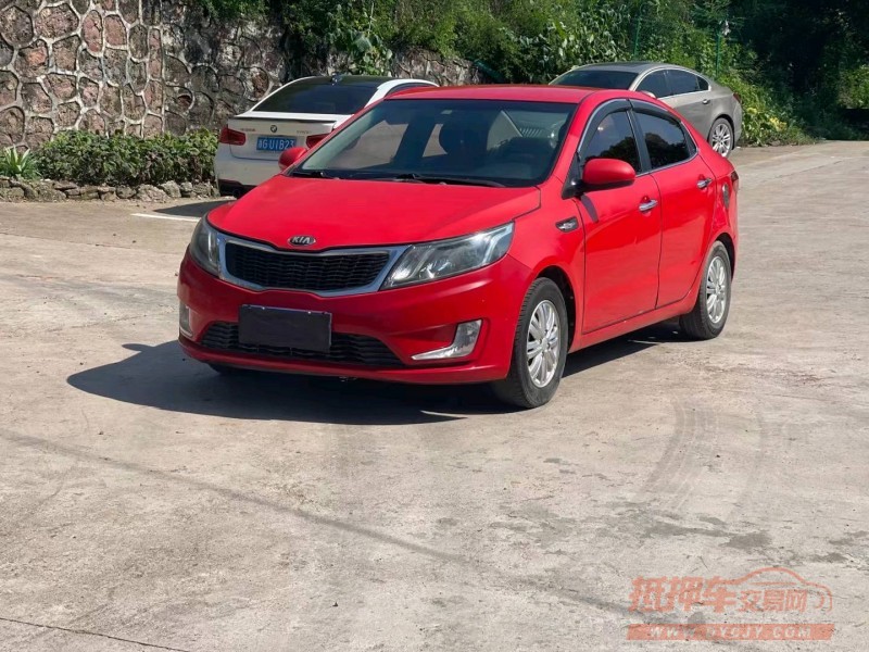 北京13年起亚K22