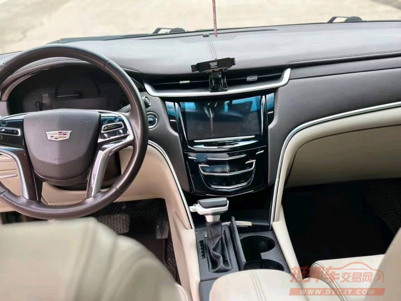 北京16年凯迪拉克XTS5
