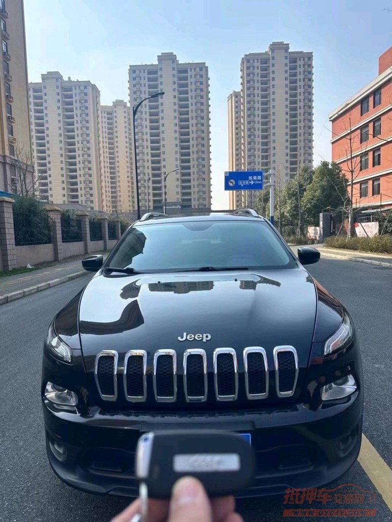淮南16年Jeep自由光9