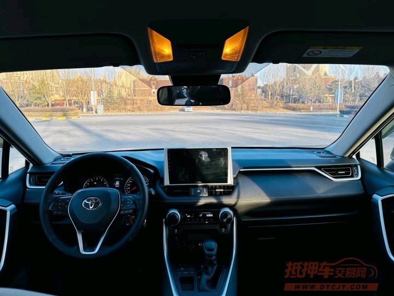 沈阳21年丰田RAV46
