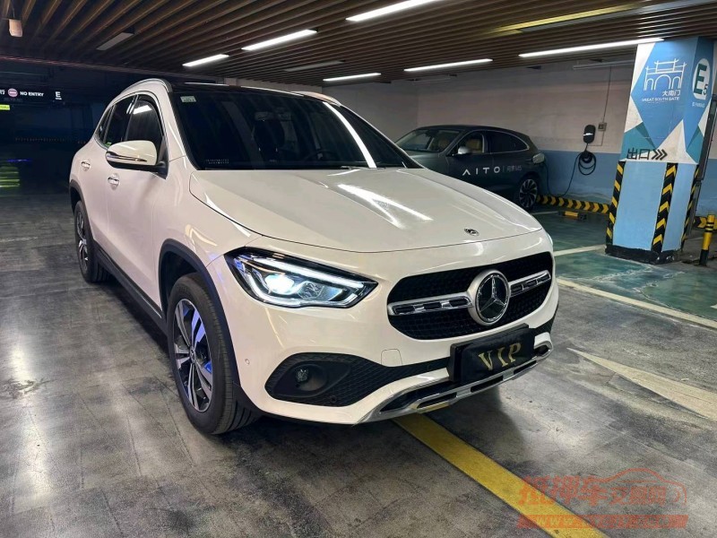 北京21年奔驰GLA2