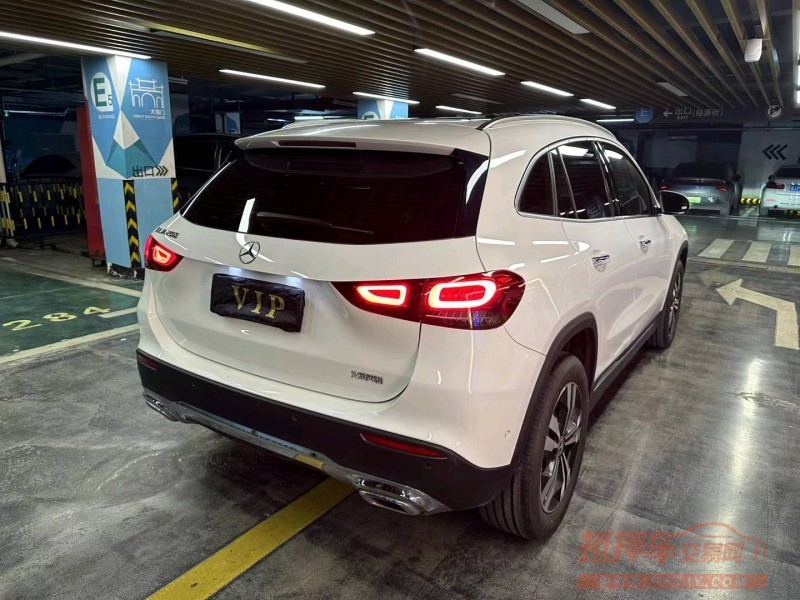 北京21年奔驰GLA8