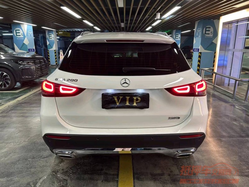 北京21年奔驰GLA9