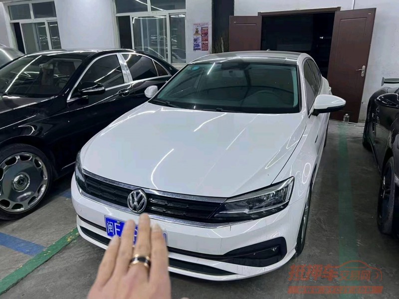 枣庄20年大众凌渡4