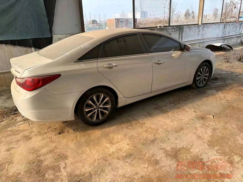 济南14年现代索纳塔八8