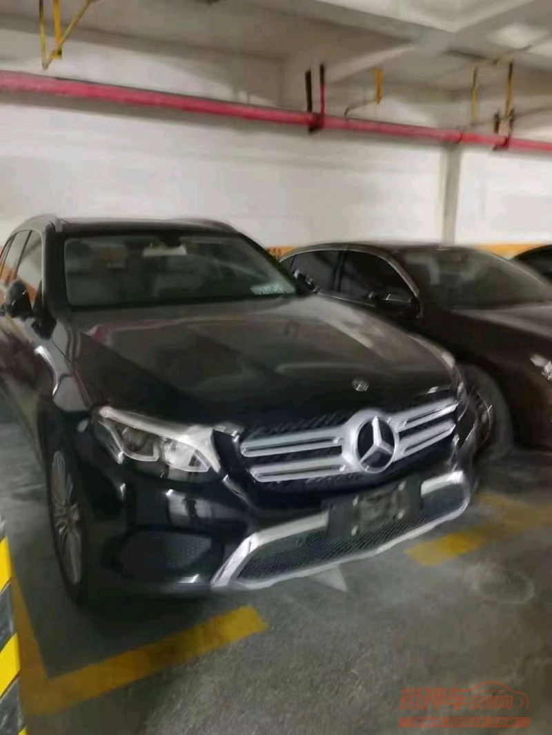 宜昌17年奔驰GLC1