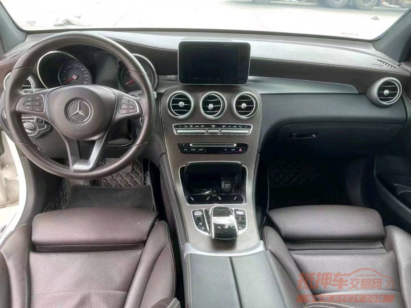 嘉兴19年奔驰GLC9