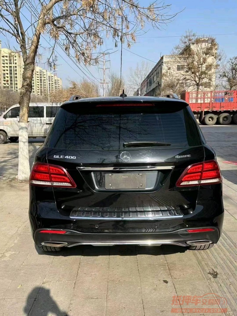 枣庄17年奔驰GLE5