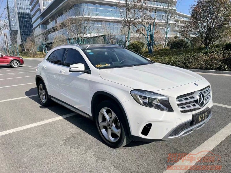 常州18年奔驰GLA6