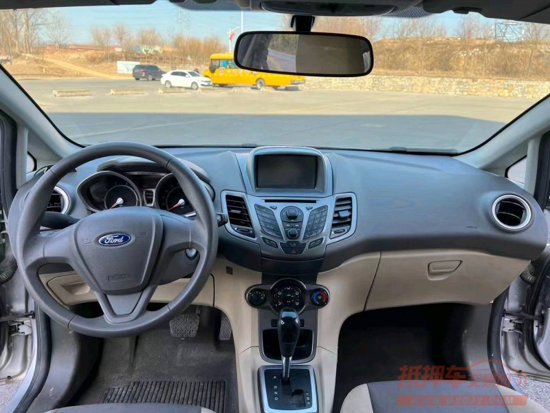 枣庄12年福特嘉年华4