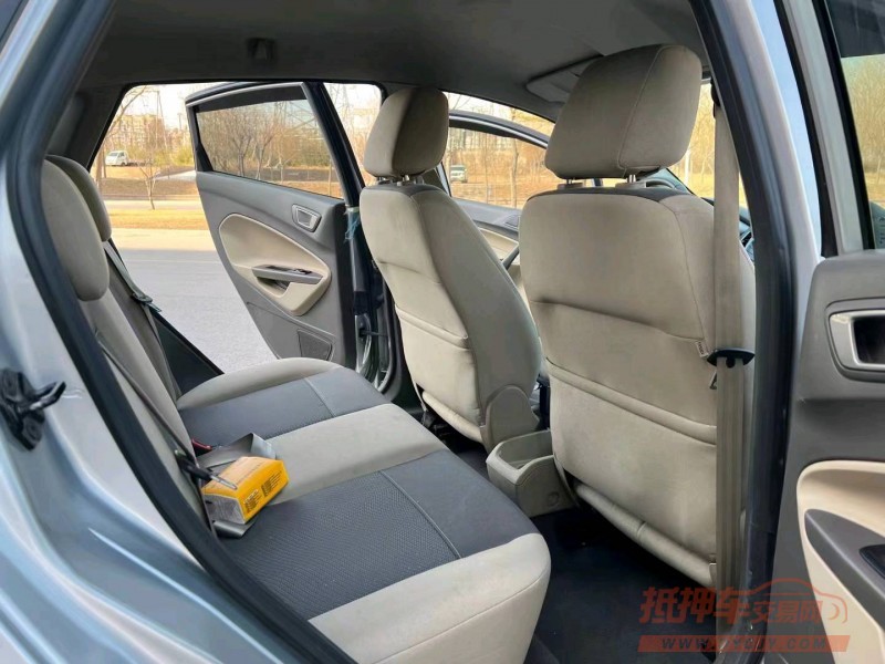 枣庄12年福特嘉年华5