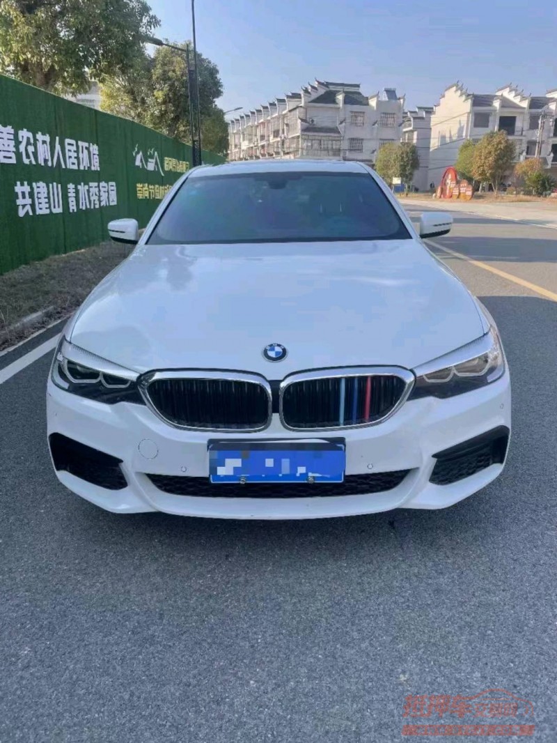 宜春19年宝马5系8