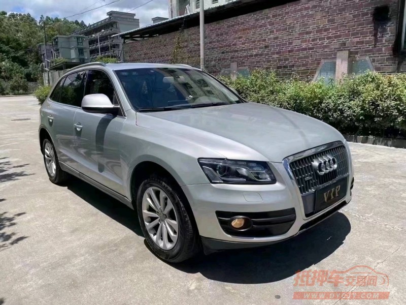 衡陽10年奧迪Q54