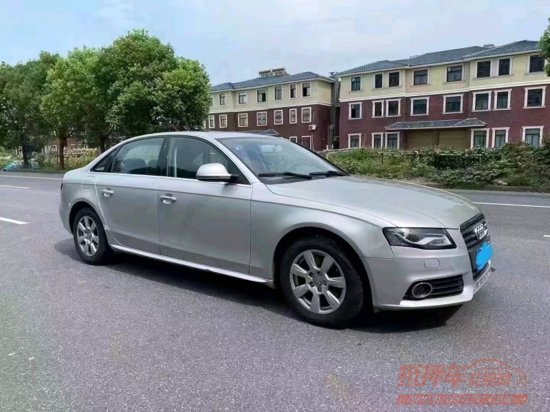 嘉兴10年奥迪A4L8