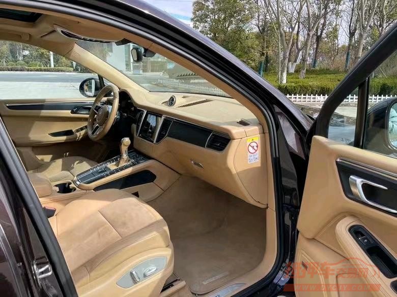 盐城15年保时捷Macan6