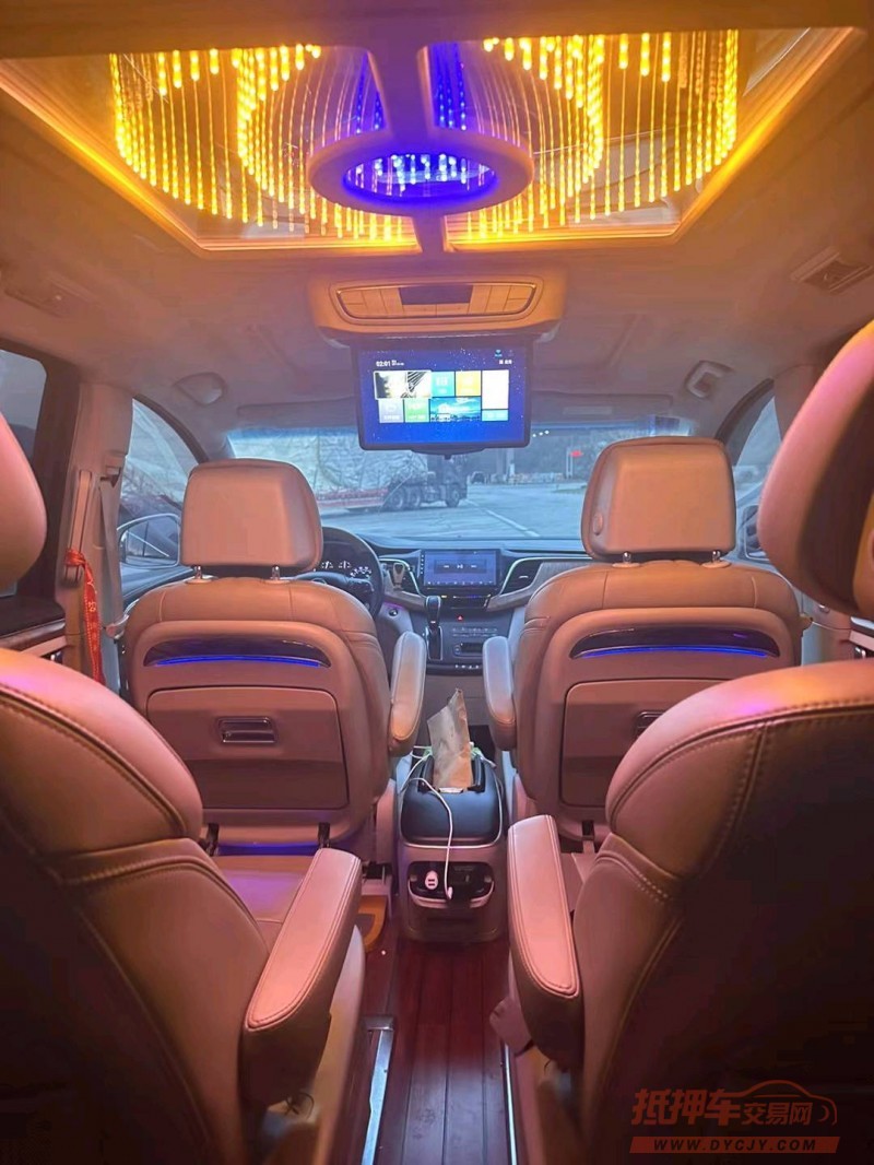 徐州18年别克GL83