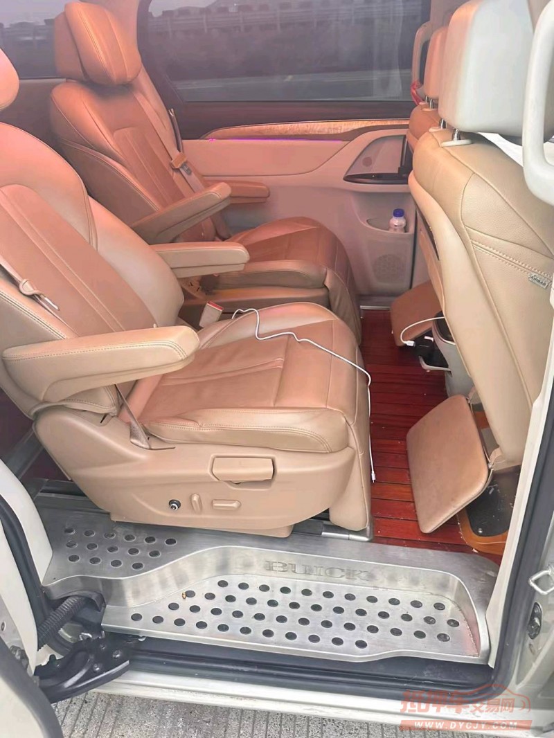 徐州18年别克GL89