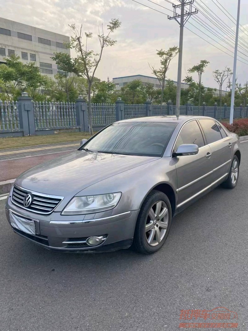 宜昌10年大众辉腾2