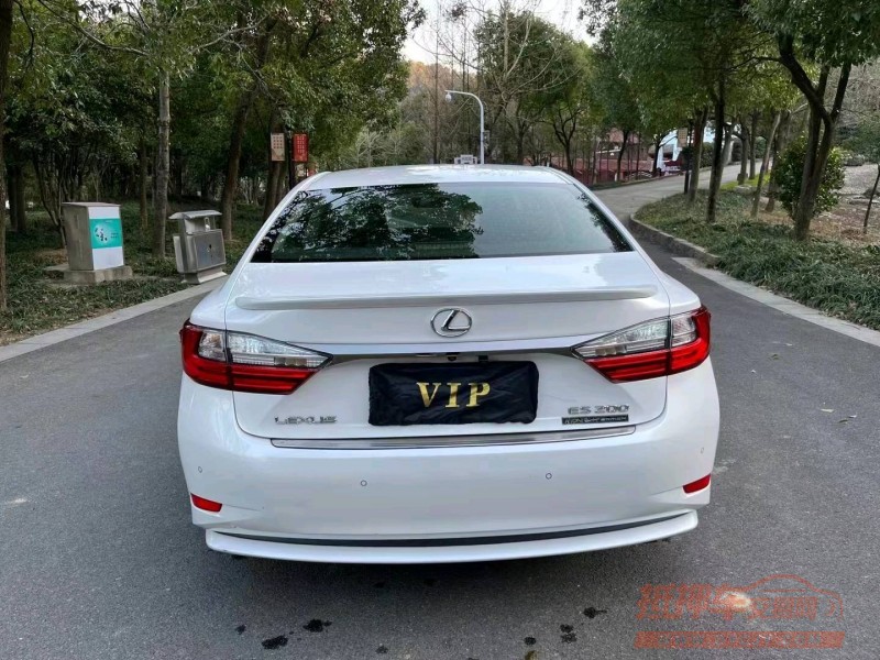 宜昌16年雷克萨斯ES3