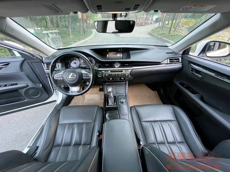 宜昌16年雷克萨斯ES2