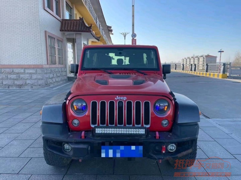 枣庄18年Jeep牧马人1