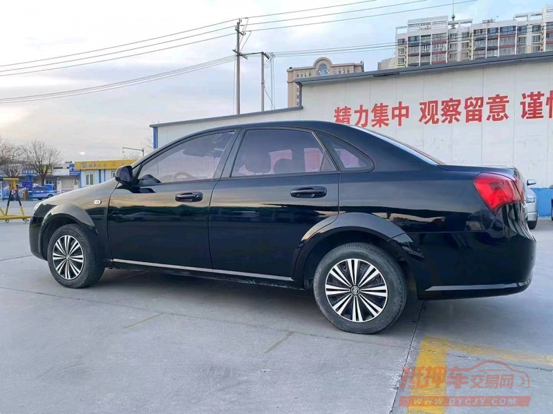 枣庄15年别克凯越7