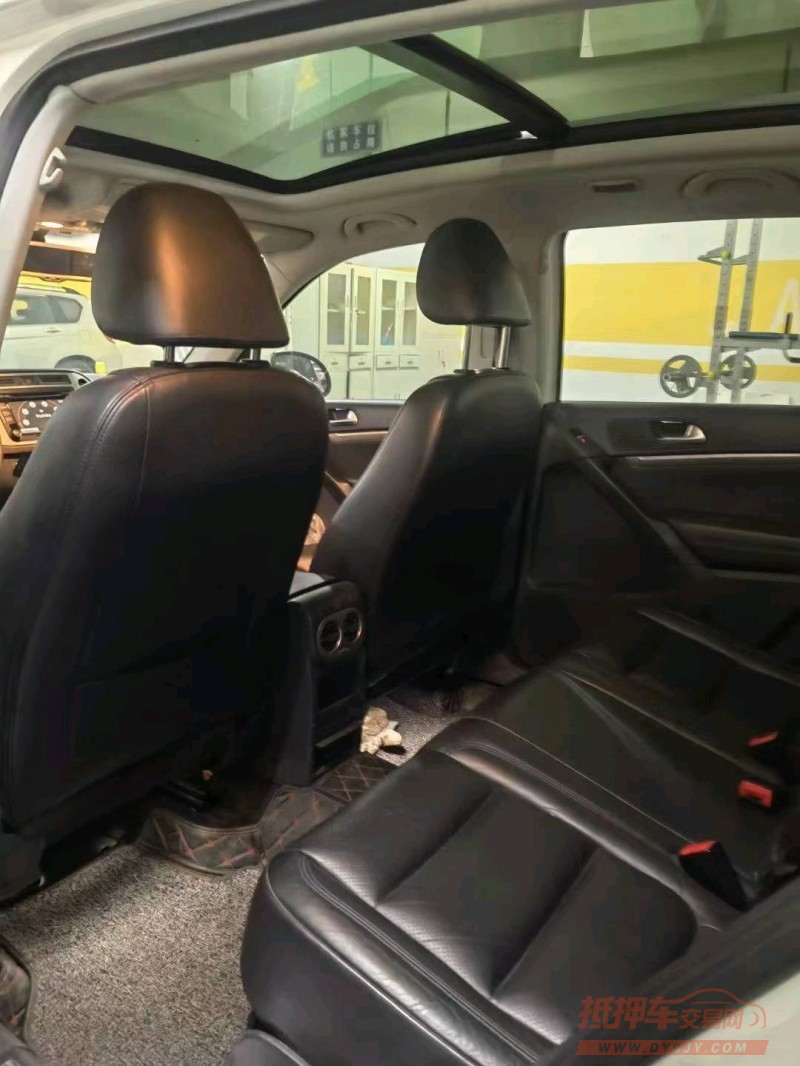 宜昌16年大众途观5