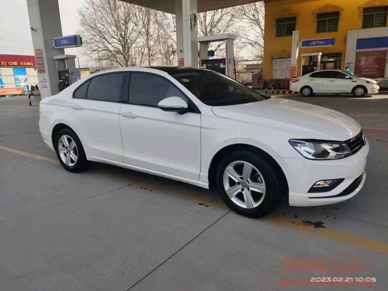 保定17年大众凌渡3