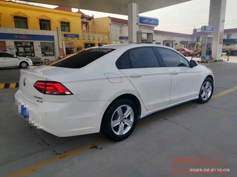 保定17年大众凌渡4