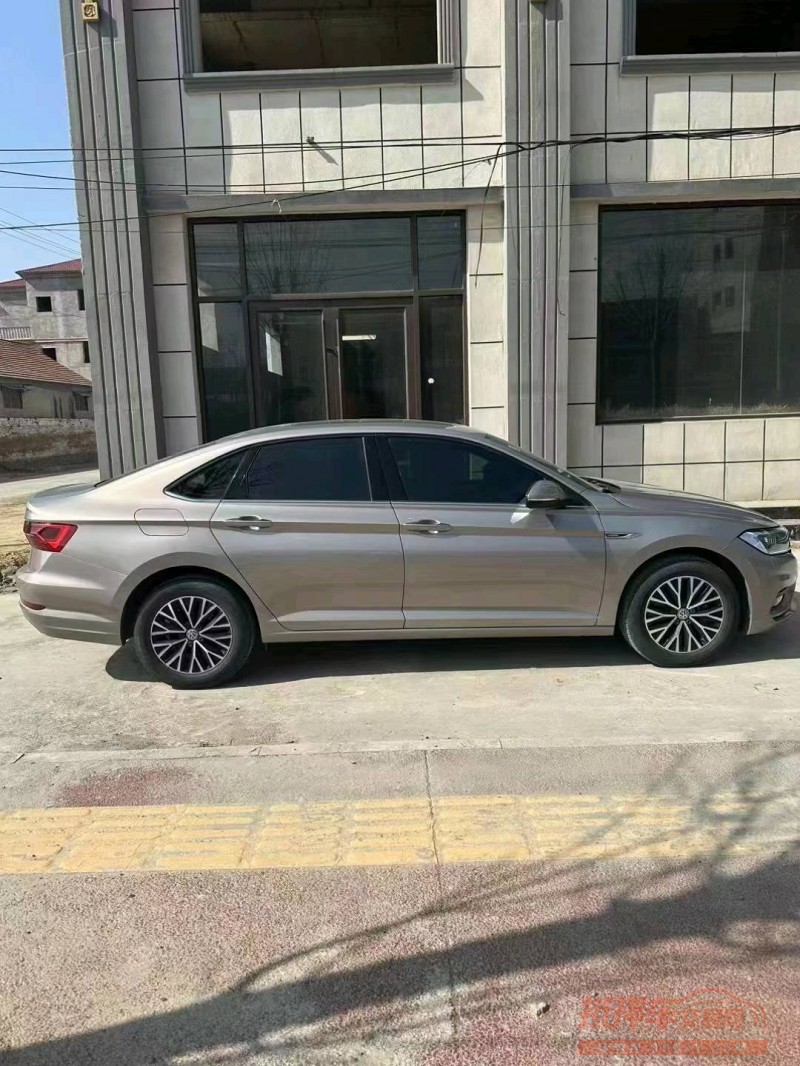 枣庄19年大众速腾8