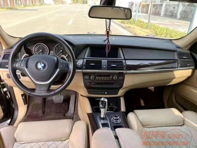 宜昌13年宝马X68