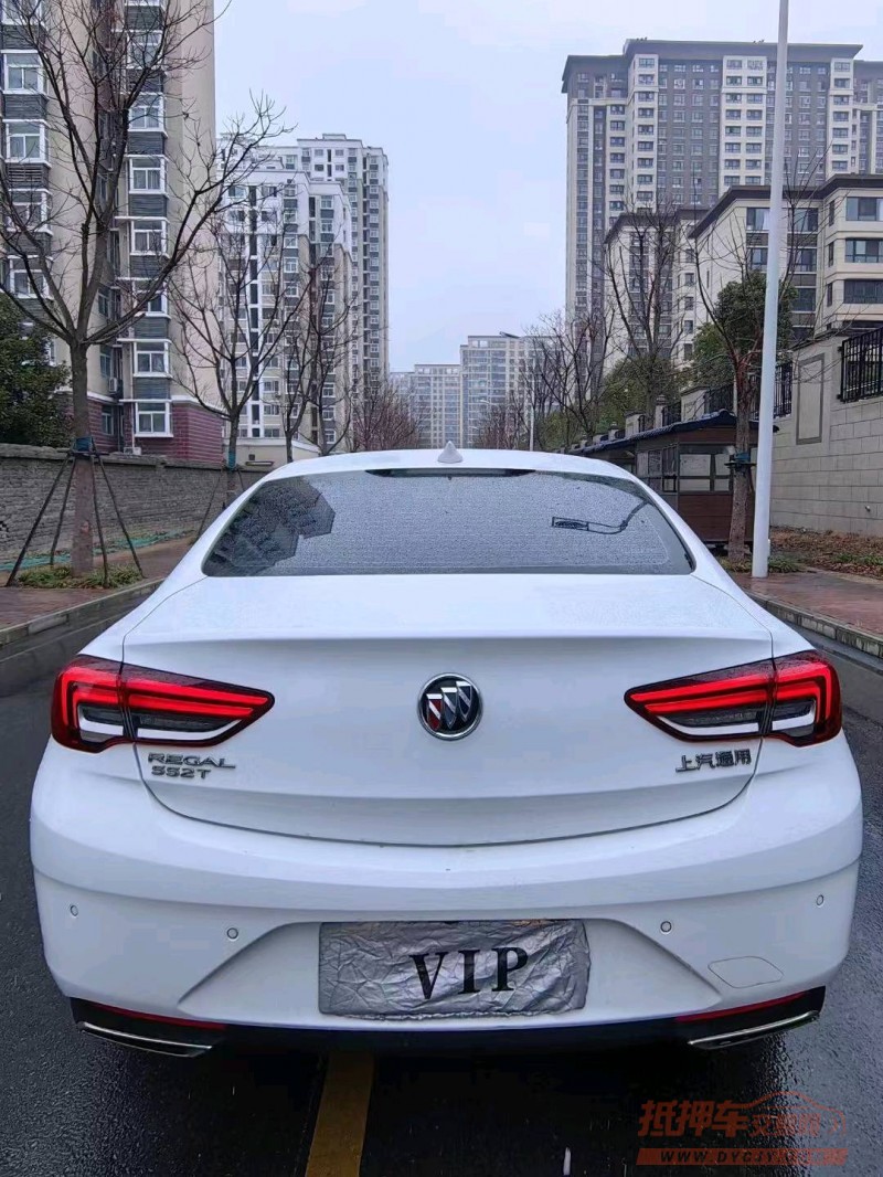 淮南21年别克君威9