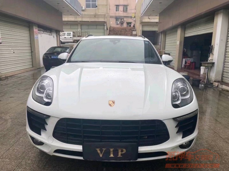 珠海18年保时捷Macan1
