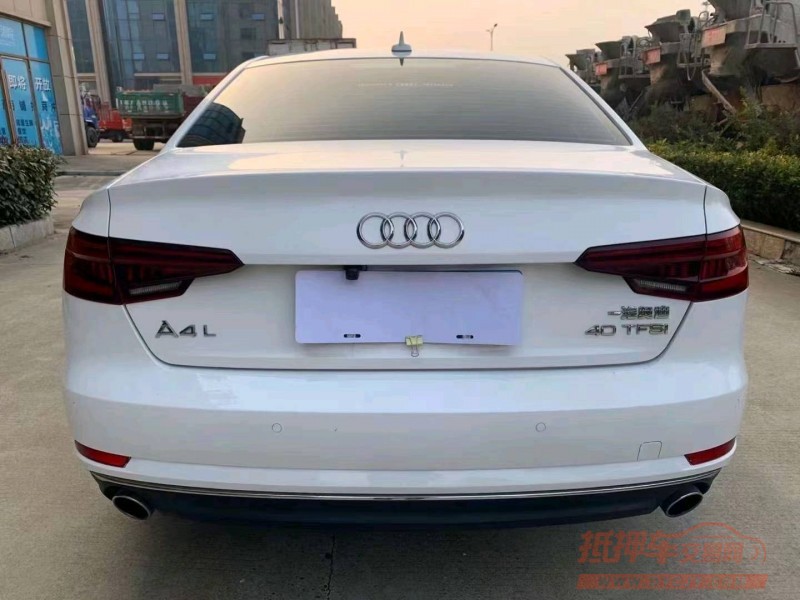 北京18年奥迪A4L1