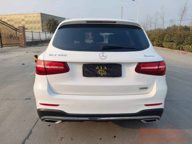 徐州17年奔驰GLC1