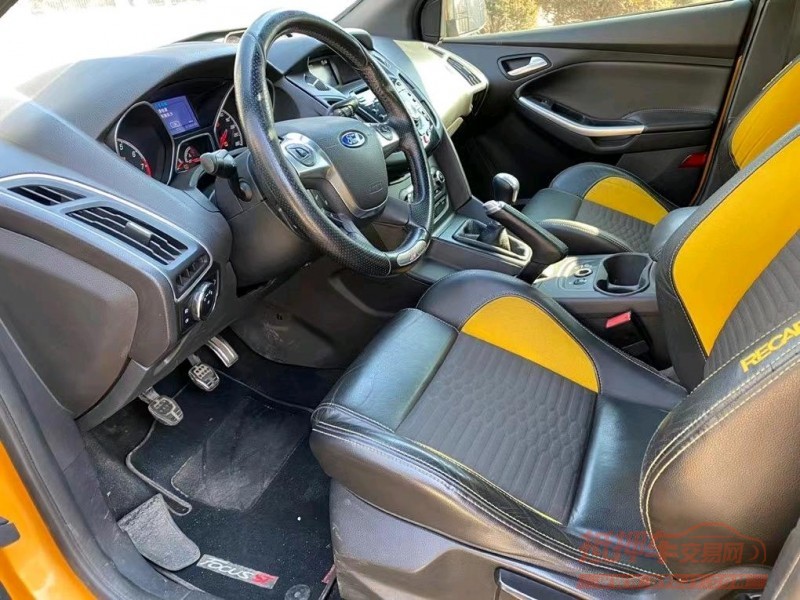 沈阳13年福特福克斯9